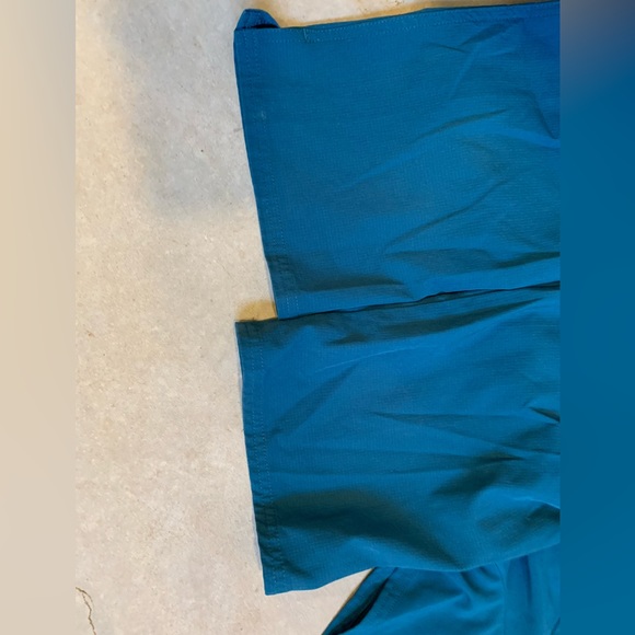 Cherokee perfect stretch scrubs - Picture 2 of 4